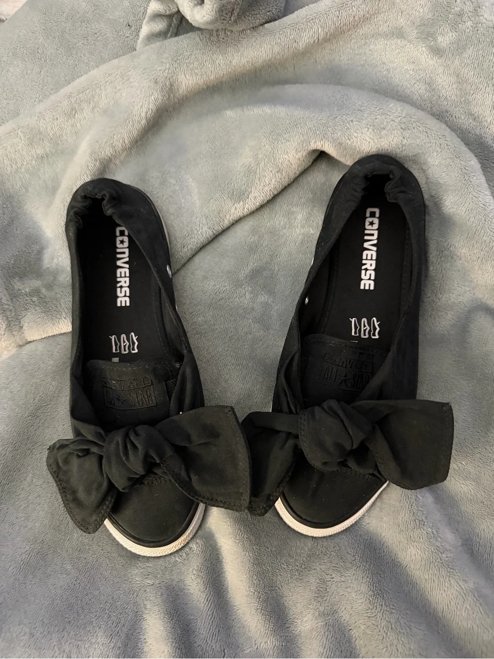 Converse Women's Black Bow Slip-On Sneakers